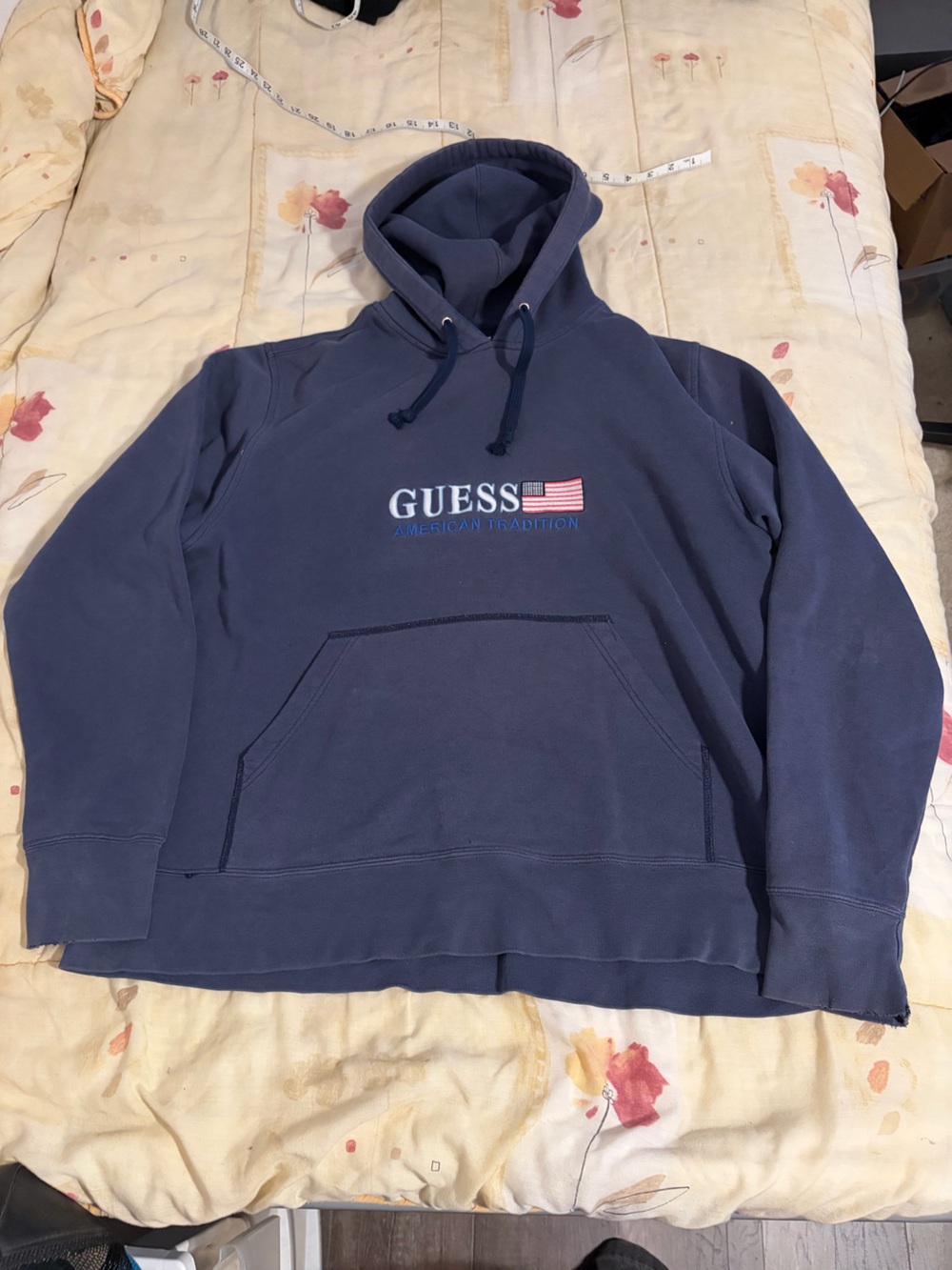 Vintage Guess American Tradition 90s logo hoodie (XL)